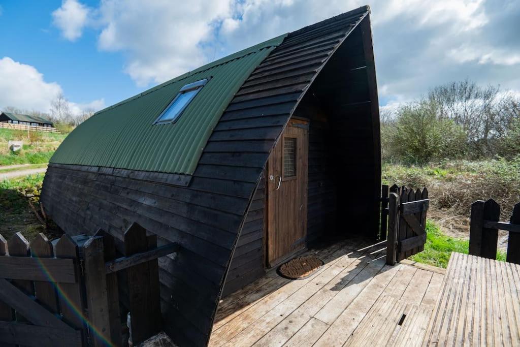 Robin Nest - Cosy Shepherd'S Hut Hideaway Callington Exterior photo
